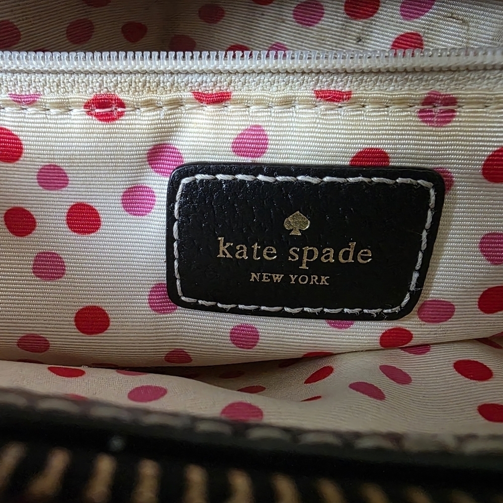 Kate Spade Smooth Black Leather Tote With Small Zip Around Bi Fold Wallet - Picture 10 of 16
